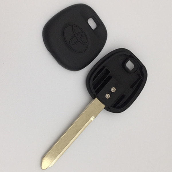 Toy transponder key blank  with carbon chip part and TPX long chip part（TOY47 blade）